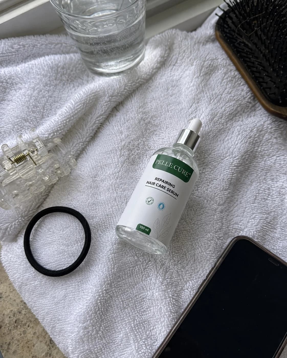 Pellecure hair serum in a daily care routine